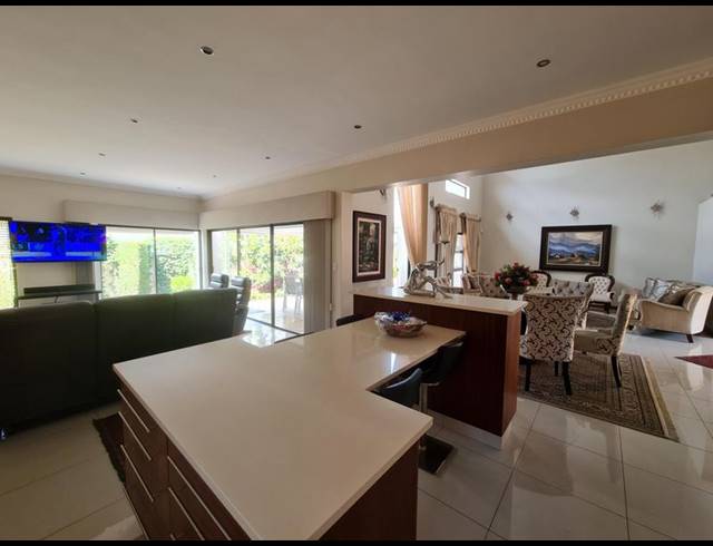 3 BEDROOM HOUSE FOR SALE IN RETIRE AT MIDSTREAM